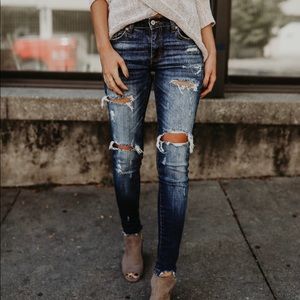 Ashton frayed skinny jeans